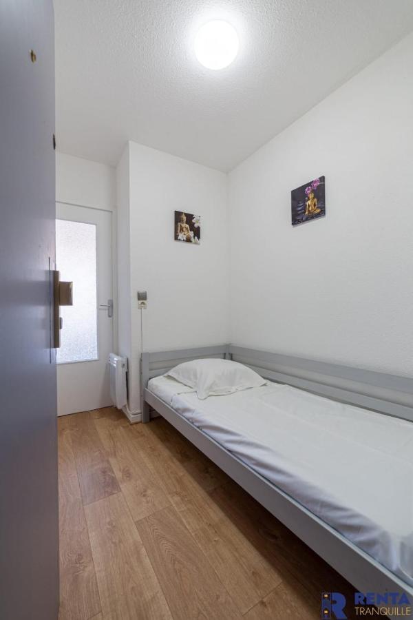 Appartamento L'ArèneParking PrivéWIFIBalconPiscine Fréjus Esterno foto