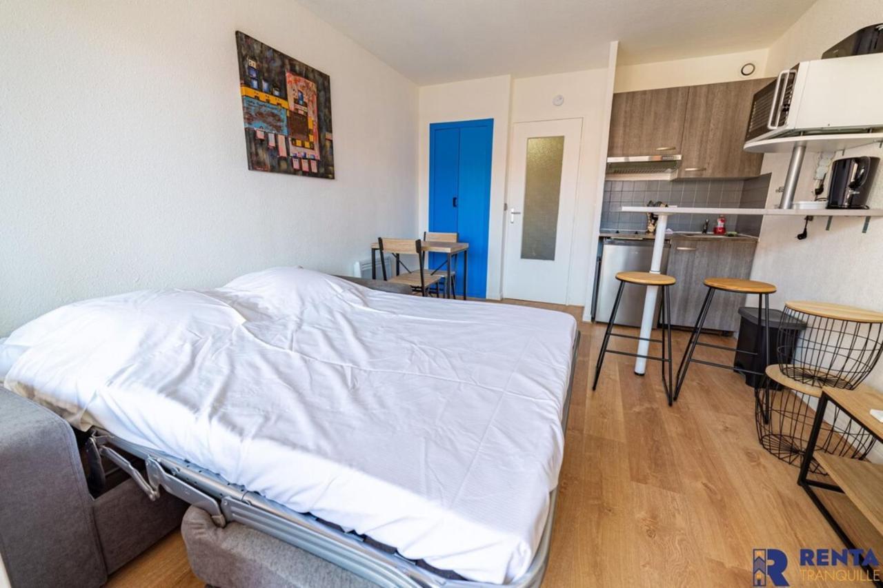 Appartamento L'ArèneParking PrivéWIFIBalconPiscine Fréjus Esterno foto